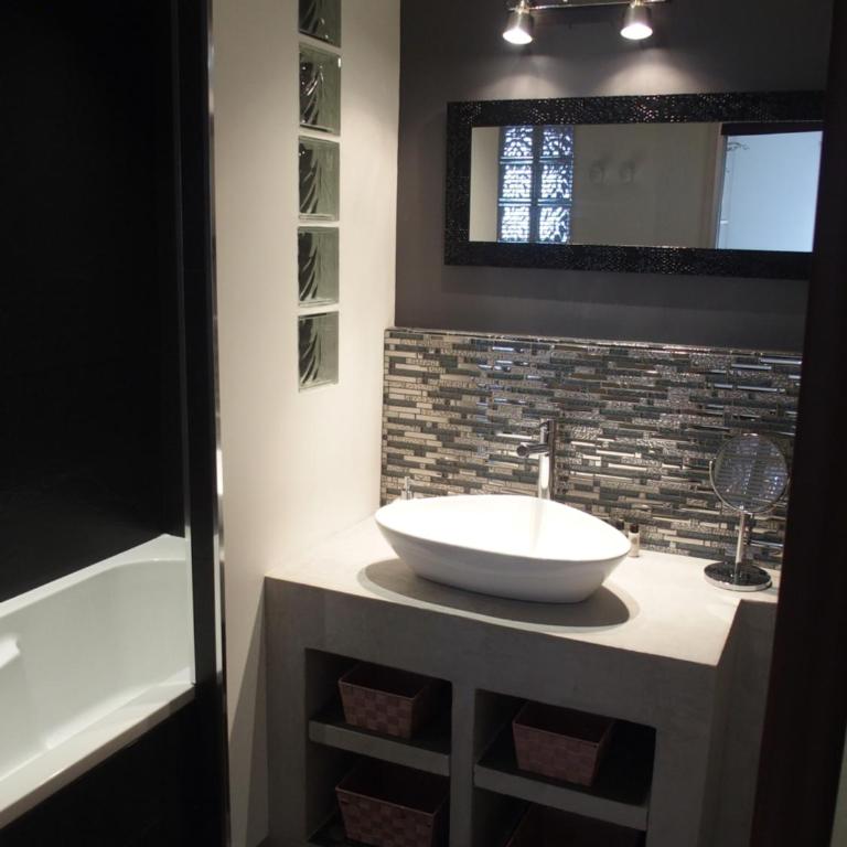 L'Authentik, charme et confort en vieille ville - Deluxe Apartment - 25