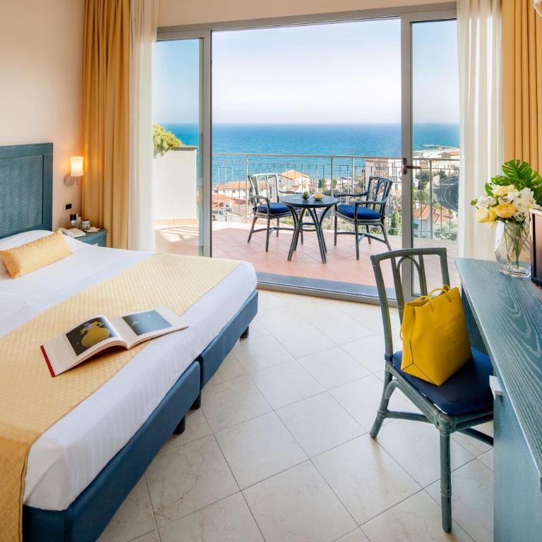 Hotel Metropol - Camera Matrimoniale/Doppia con Letti Singoli con Vista Mare - 2