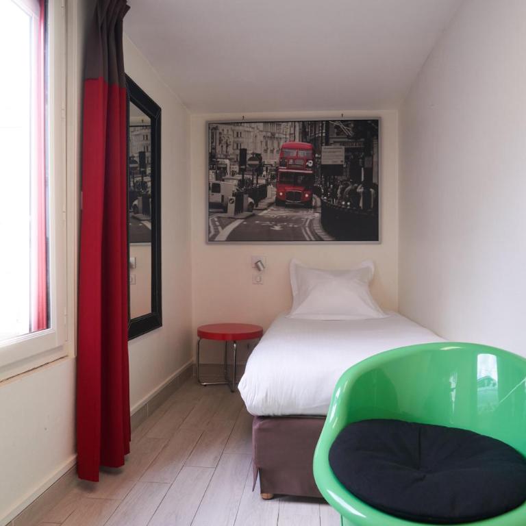 Logis Hotel Chateaubriand - Chambre 1 Personne - 1