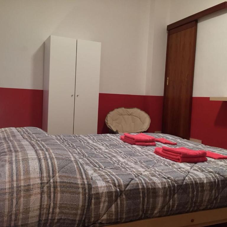 Sunset B&B Pompei - Camera Matrimoniale Deluxe con 1 Letto Supplementare - 4
