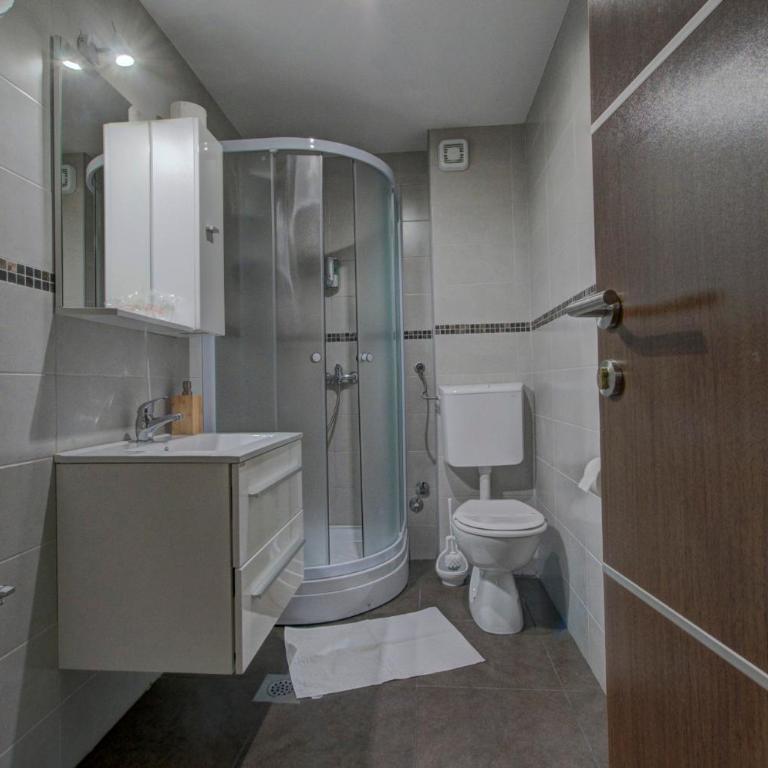 Tihe Noci Motel - Studio - 6