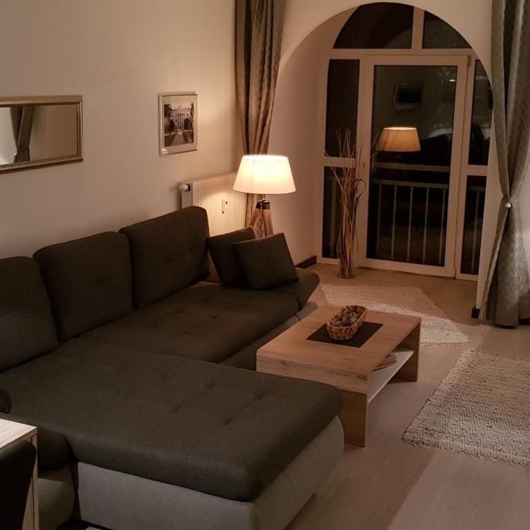 Ambiente Ferienapartments Warmbad Villach - Apartment mit Blick auf die Berge - 5