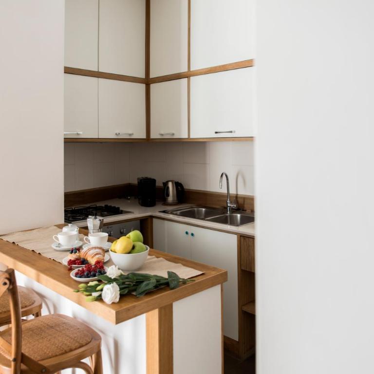 Agora Apartments - Appartamento Deluxe con Vista Strada - 12