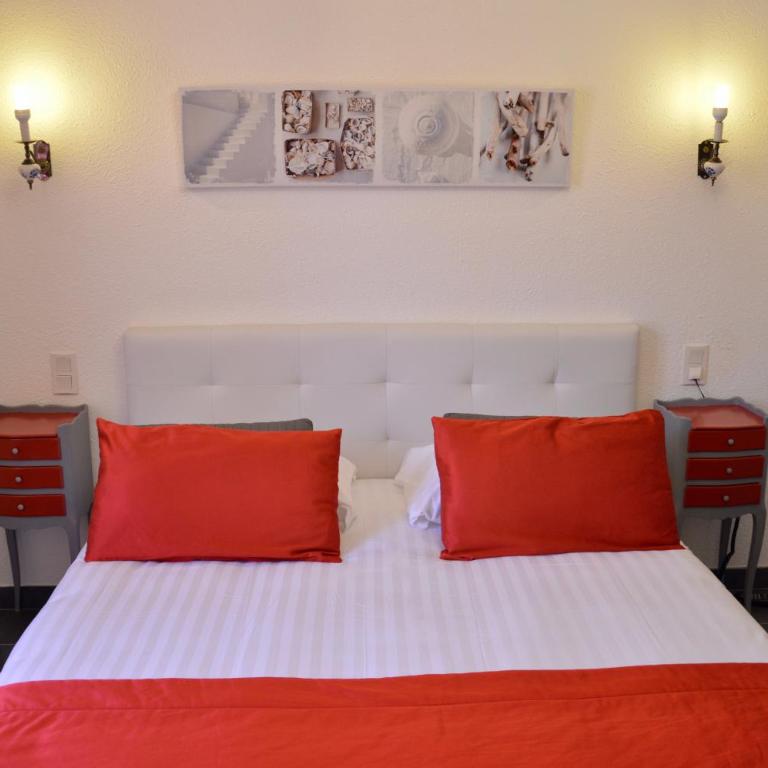 Hotel Les Acacias - Chambre Double Supérieure avec Douche - 1