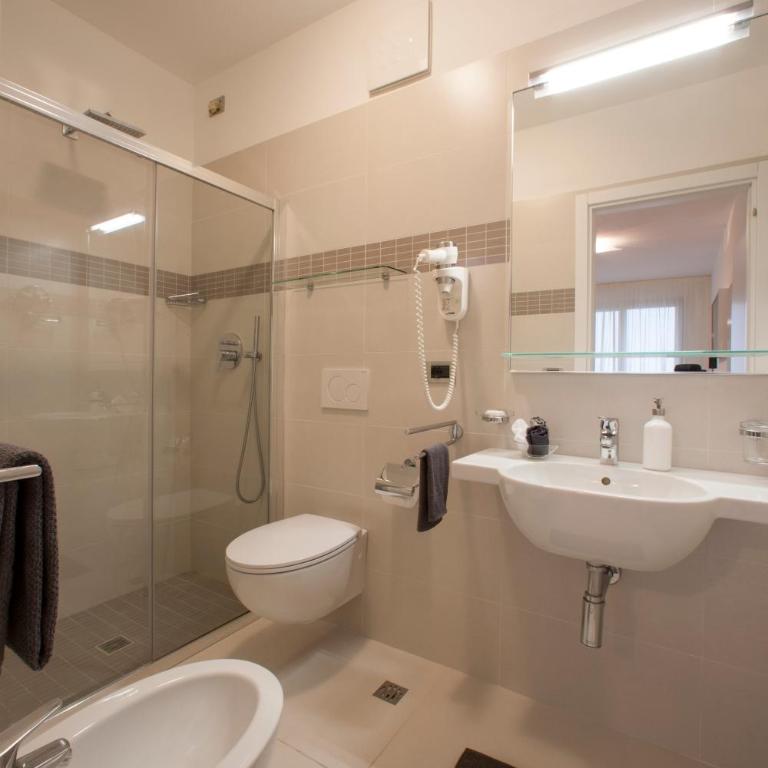 Residence Serenissima - Suite Deluxe con Vista Mare - 1