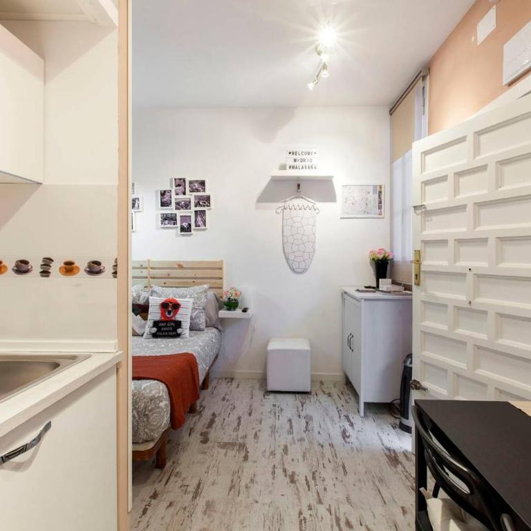 Estudio en Malasaña - Calle Tesoro - Apartment - 2