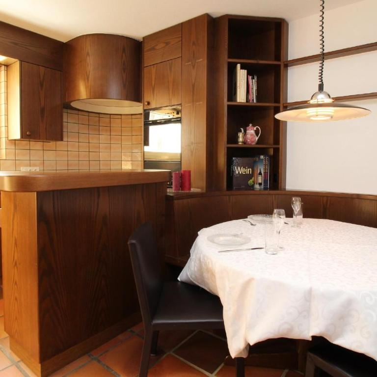 Chesa Alice - Apartment - 11