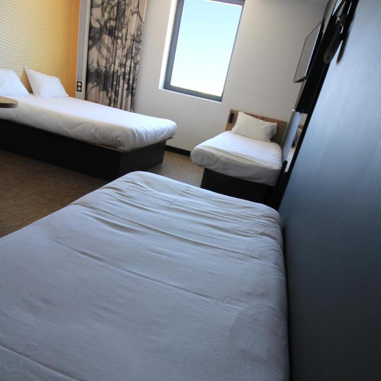 B&B HOTEL Bordeaux Centre Gare Saint-Jean - Chambre Quadruple - 3