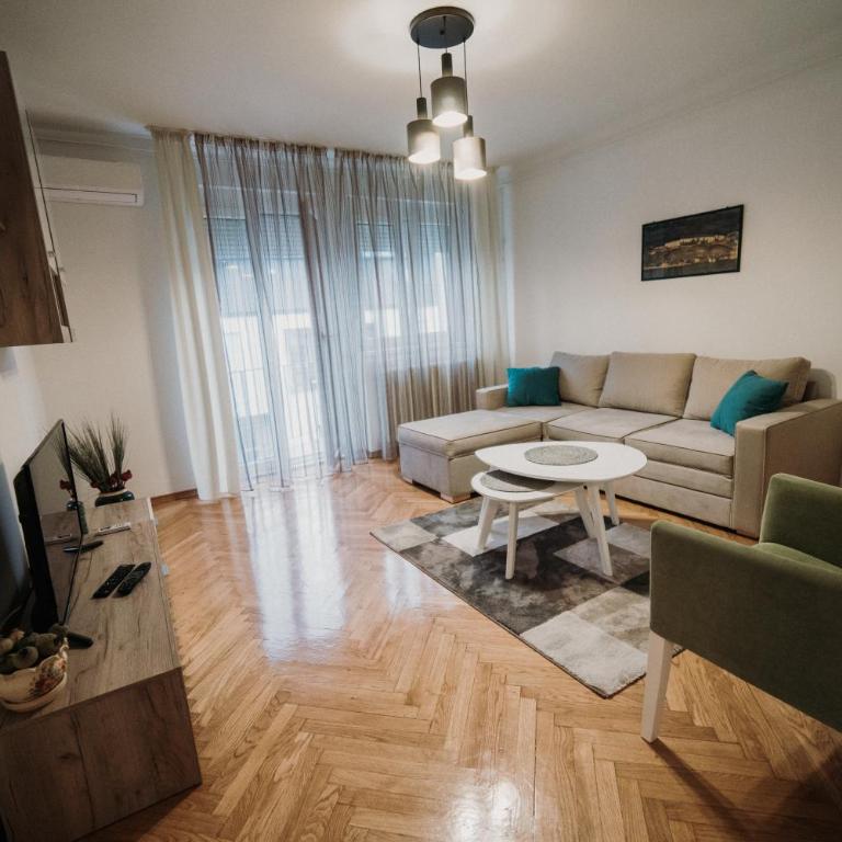 Modern apartment (50m2) in the center of Novi Sad - Apartman - 6