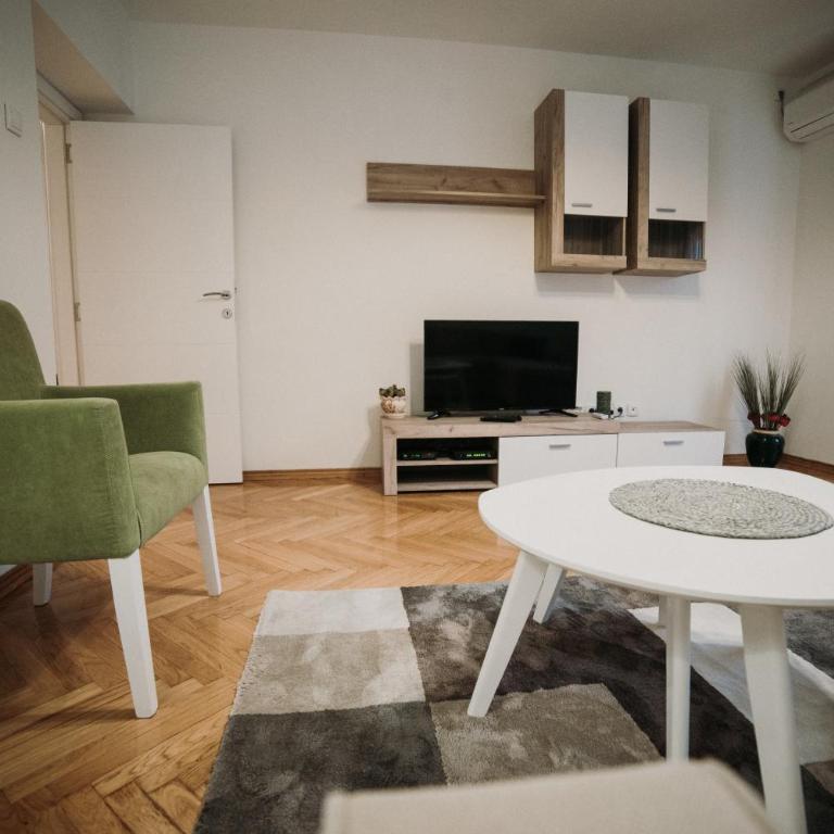 Modern apartment (50m2) in the center of Novi Sad - Apartman - 7