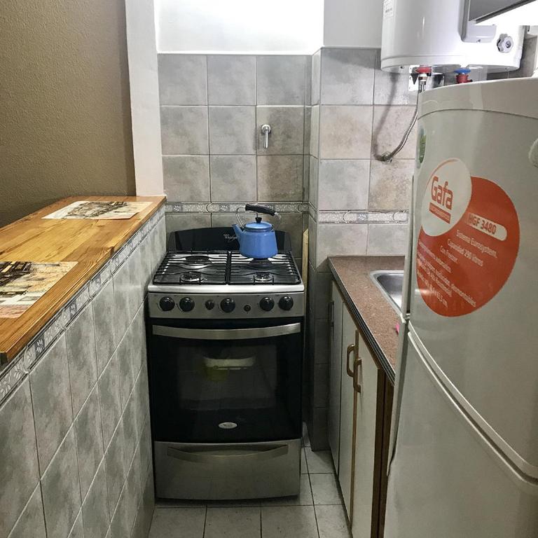Depto. c/balcón, Colón y Olavarría - Apartamento - 5