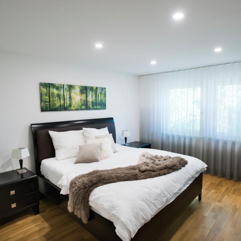 Große Ferienwohnung mit Seeblick nahe Wörthersee Ideal für Familien & Gruppen - Deluxe Apartment mit 3 Schlafzimmern, Terrasse und Seeblick - 11