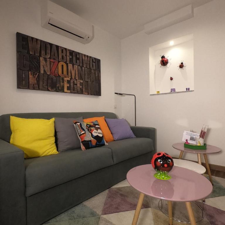 Coccinelle - Studio Supérieur - 8