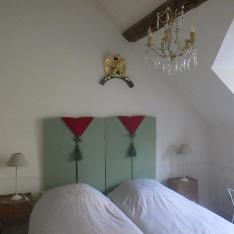castel de la comtesse - Chambre Familiale Supérieure - 5