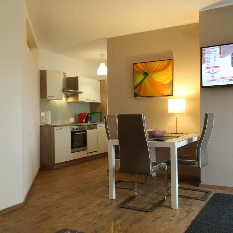 HeRo´s Home - Apartment mit Gartenblick 2 - 2