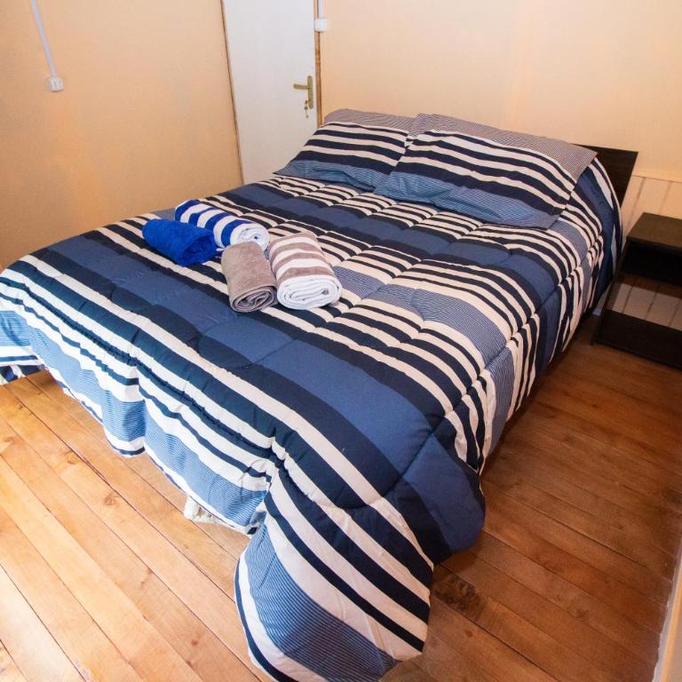 Hospedaje Familiar Nicomacc - Standard Double Room with Shared Bathroom - 9
