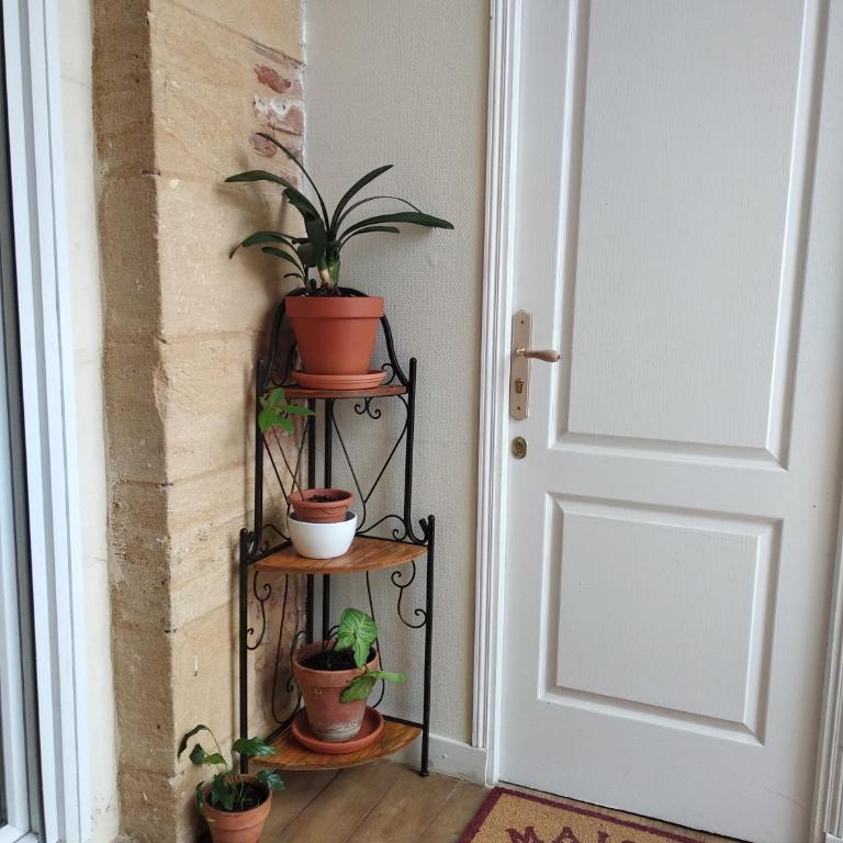 Habitation Saint-Clar Vieille Ville - Two-Bedroom Apartment - 2
