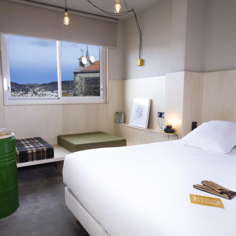 The Originals City Hotel Artyster Clermont Ferrand - Chambre Triple Lounge - 1