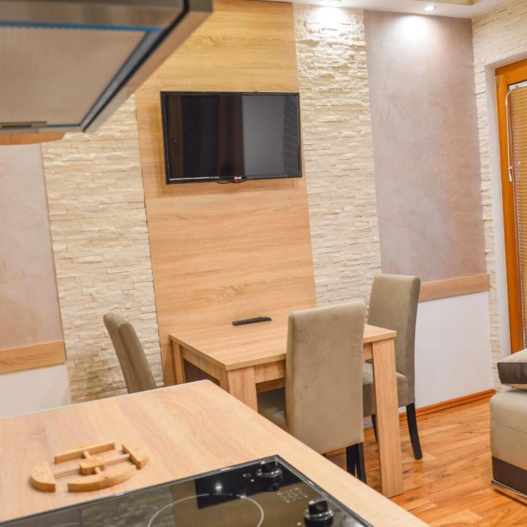 Apartments Josipovic - Deluks Apartman - 5