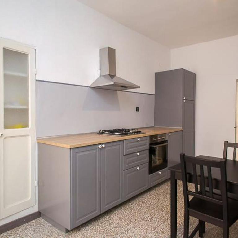 Casa Carducci - Spacious historical home close to the beach - Casa Vacanze - 2