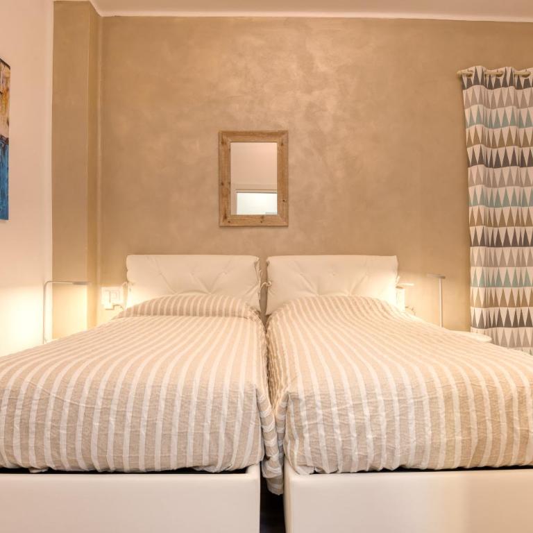 Maison Castelli - Camera Doppia con Letti Singoli con Bagno Privato - 1