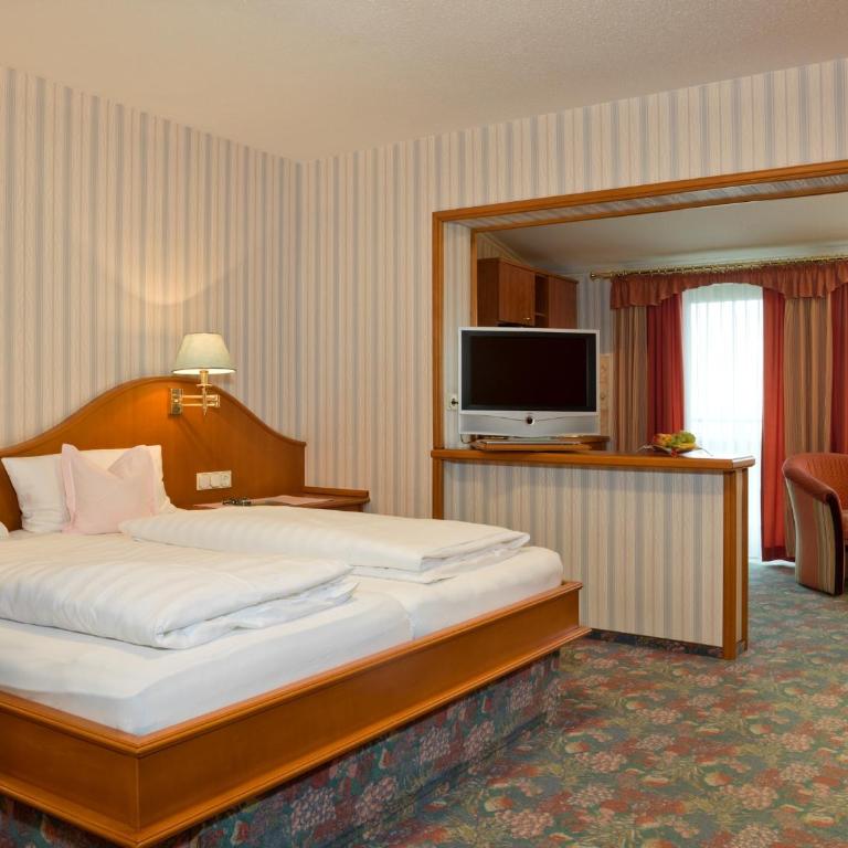 Hotel Pension Fent - Superior Doppelzimmer mit Gartenblick - 6
