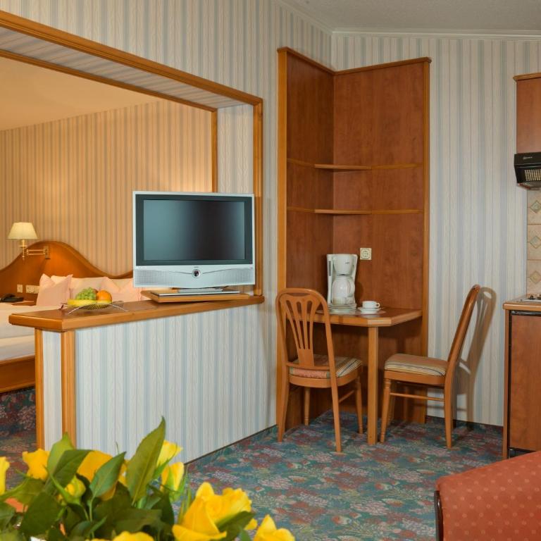 Hotel Pension Fent - Superior Doppelzimmer mit Gartenblick - 3
