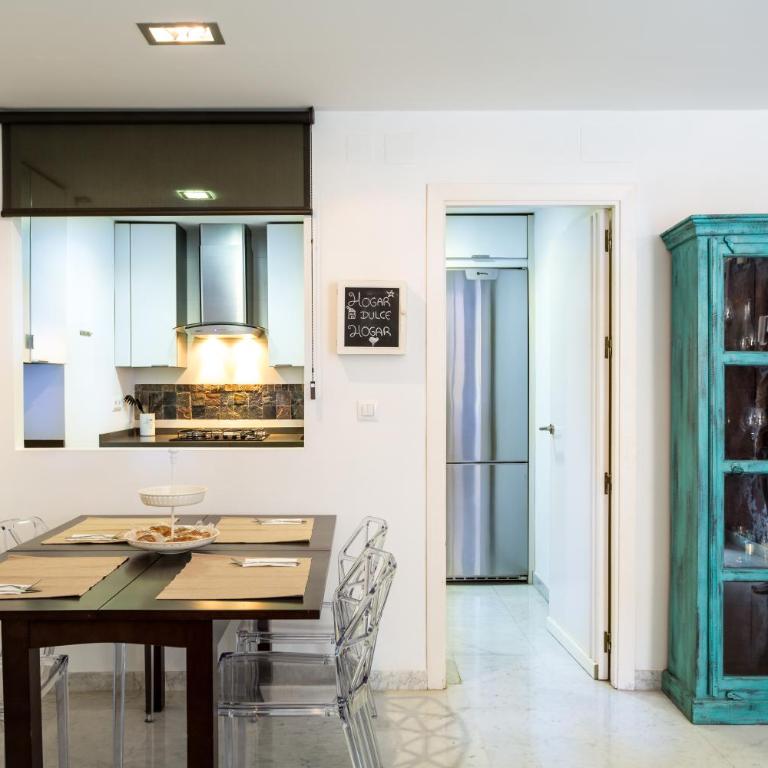 LR2 Private Terrace & Parking Right in the city Center - Apartamento - 16