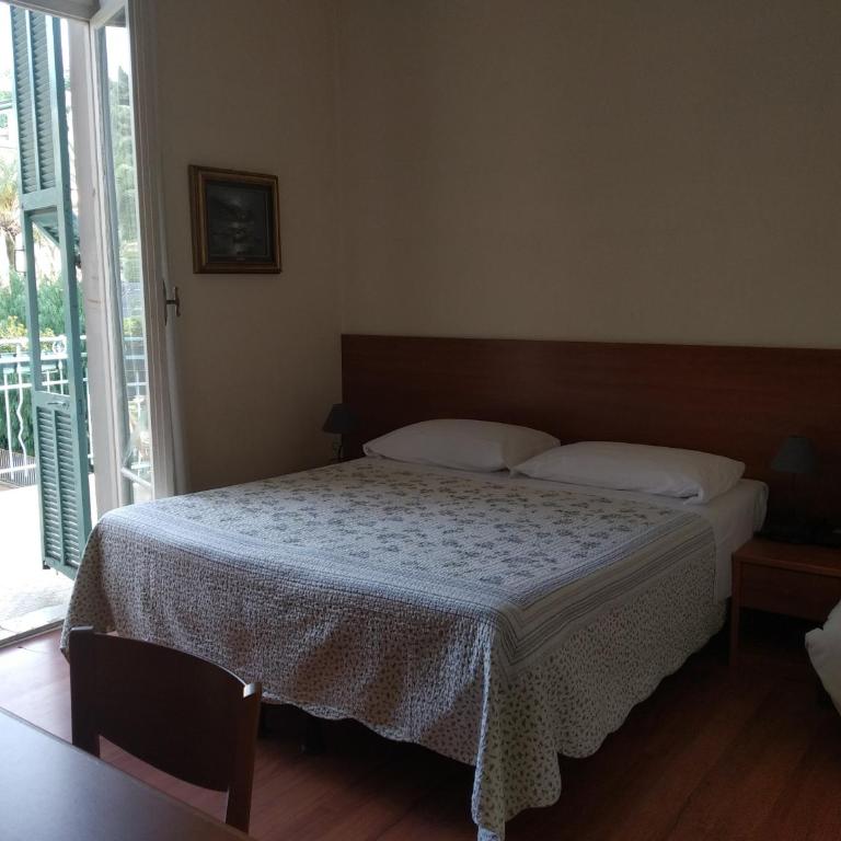 Hotel Lucciola - Camera Deluxe (2 Adulti + 1 Bambino) - 4