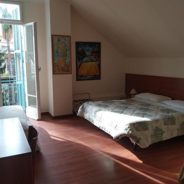 Hotel Lucciola - Camera Deluxe (2 Adulti + 1 Bambino) - 5