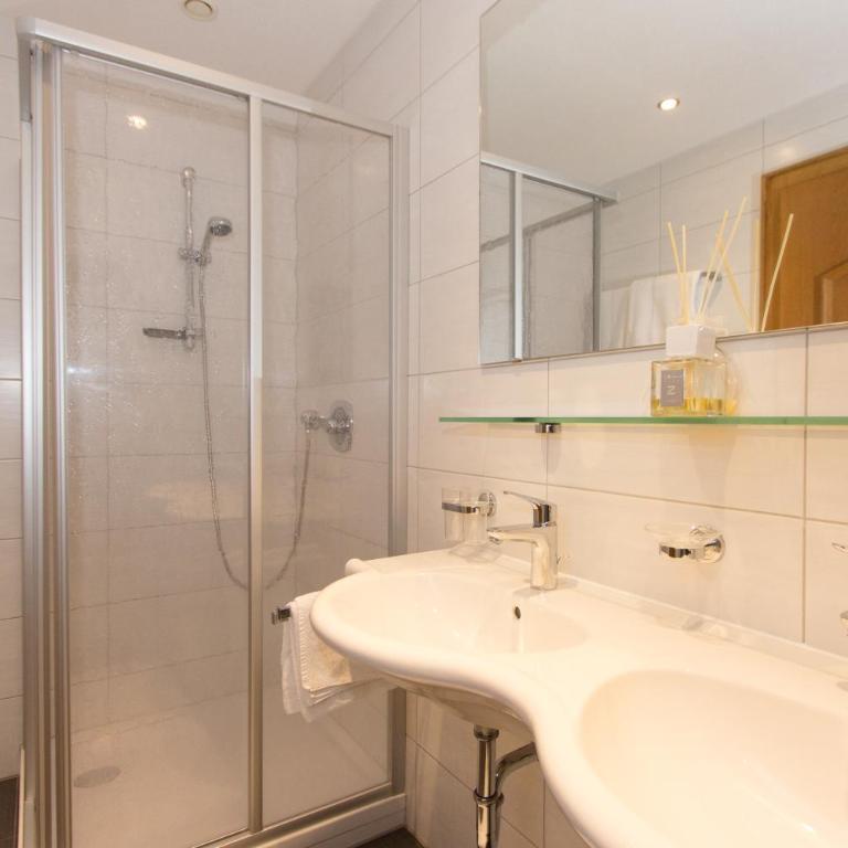 Hotel Garni Försterheim - Apartment mit Terrasse - 5
