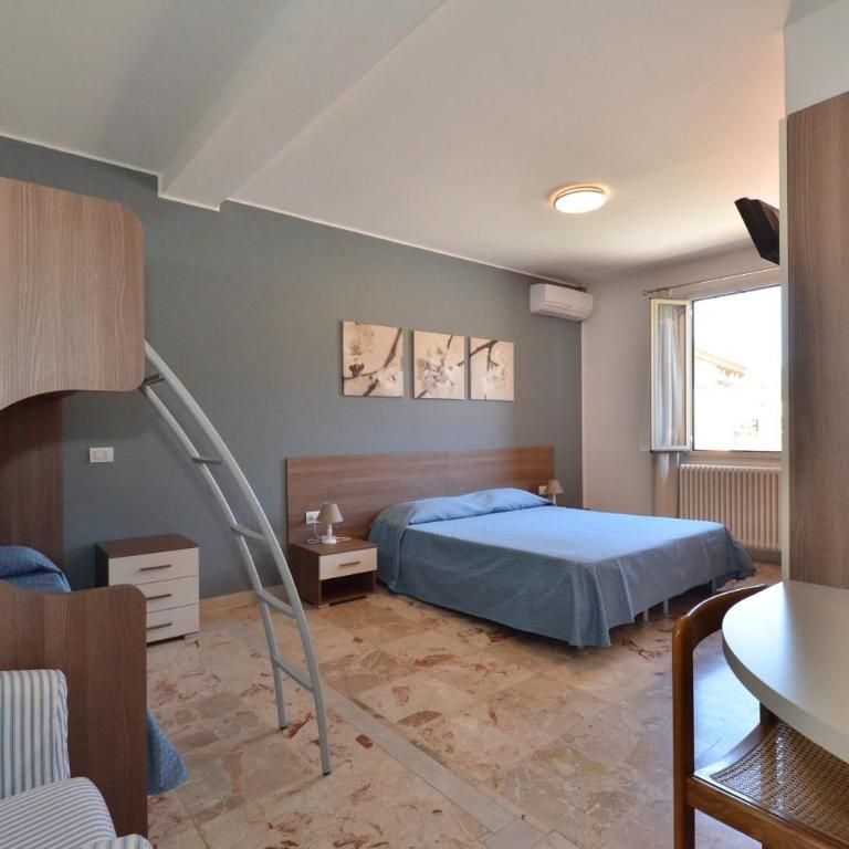 Albergo Della Torre - Camera Quadrupla Classic - 3