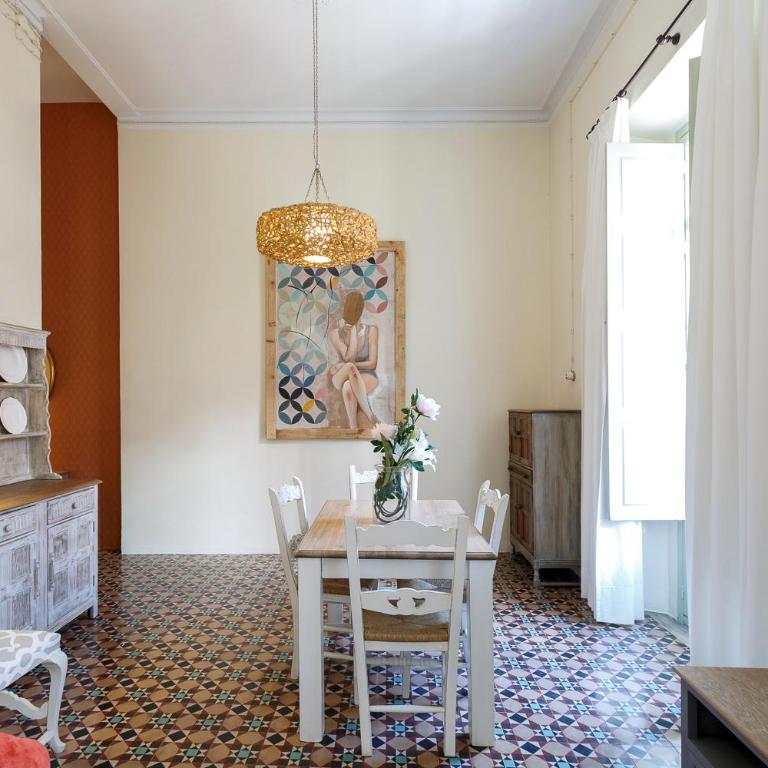 Teatro Suites Málaga - Apartamento de 1 dormitorio con balcón - 9