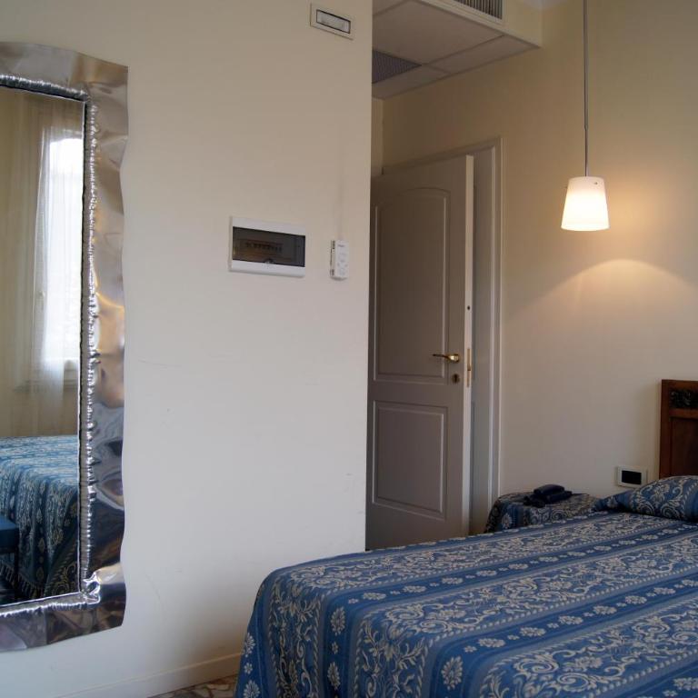 CityHotel Cristina Vicenza - Superior Double or Twin Room - 2