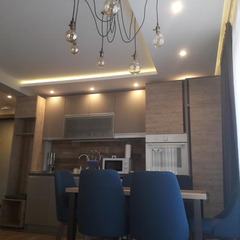 Apartman Lux Kopaonik - Apartment with Mountain View - 15