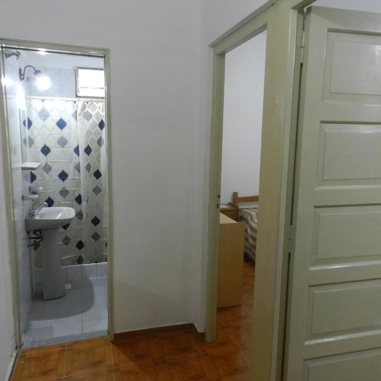 Eluney Hotel - Family Room - 4