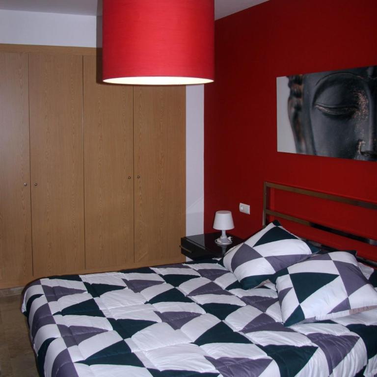 Holiday Apartments Malvarrosa Beach - Superior Two-Bedroom Apartment with Terrace - 11