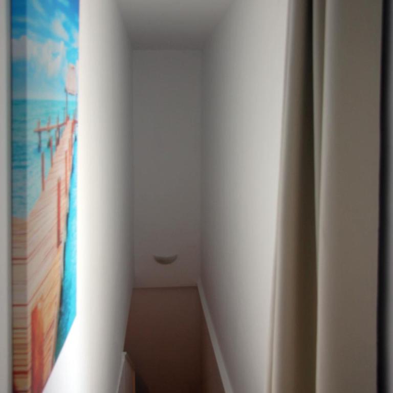 Holiday Apartments Malvarrosa Beach - Superior Two-Bedroom Apartment with Terrace - 12