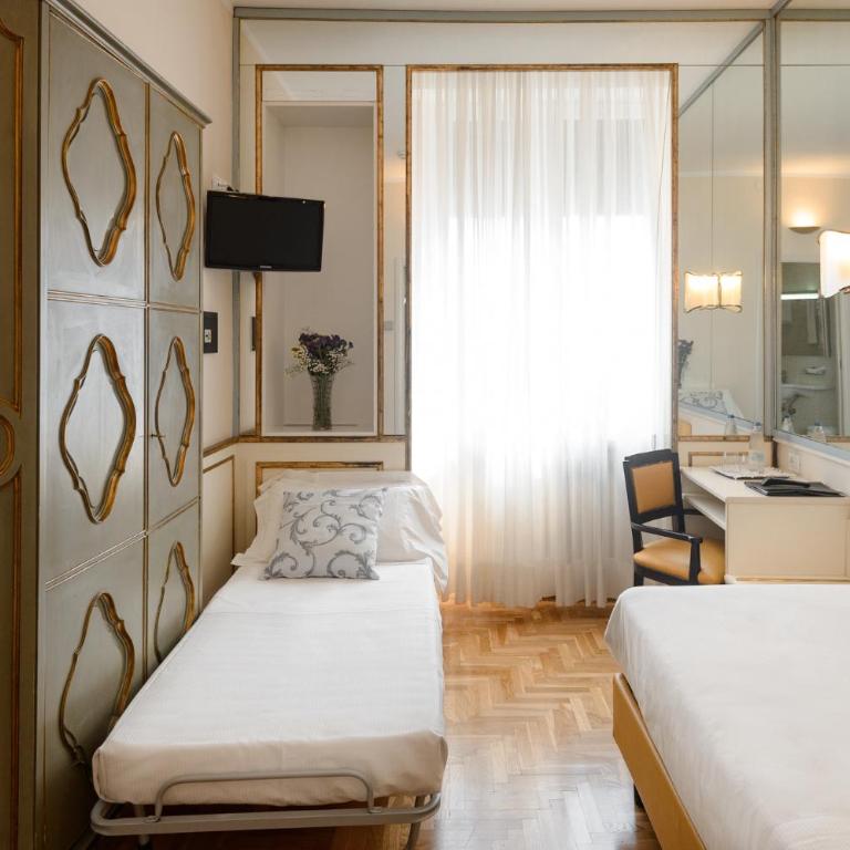 Hotel Continental - Camera Familiare (2 Adulti + 2 Bambini) - 3