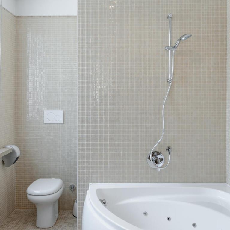 Hotel Continental - Suite - 3