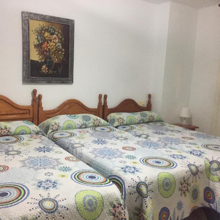 Hostal Mediterraneo - Habitación Triple - 8