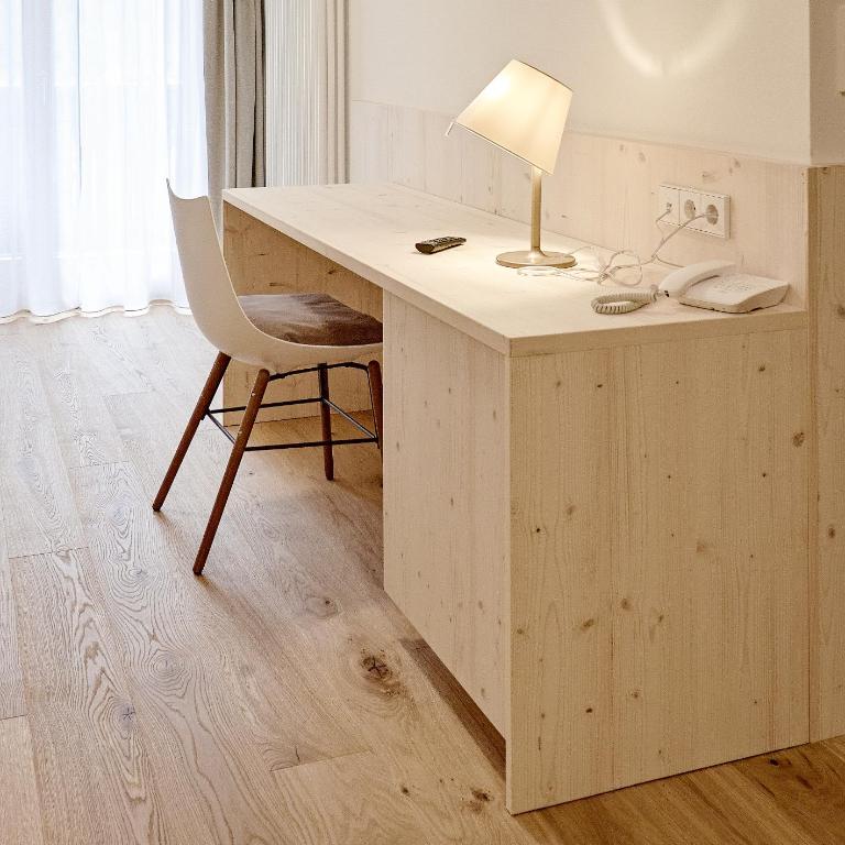 Hotel Gertraud - Doppel- oder Zweibettzimmer - 10