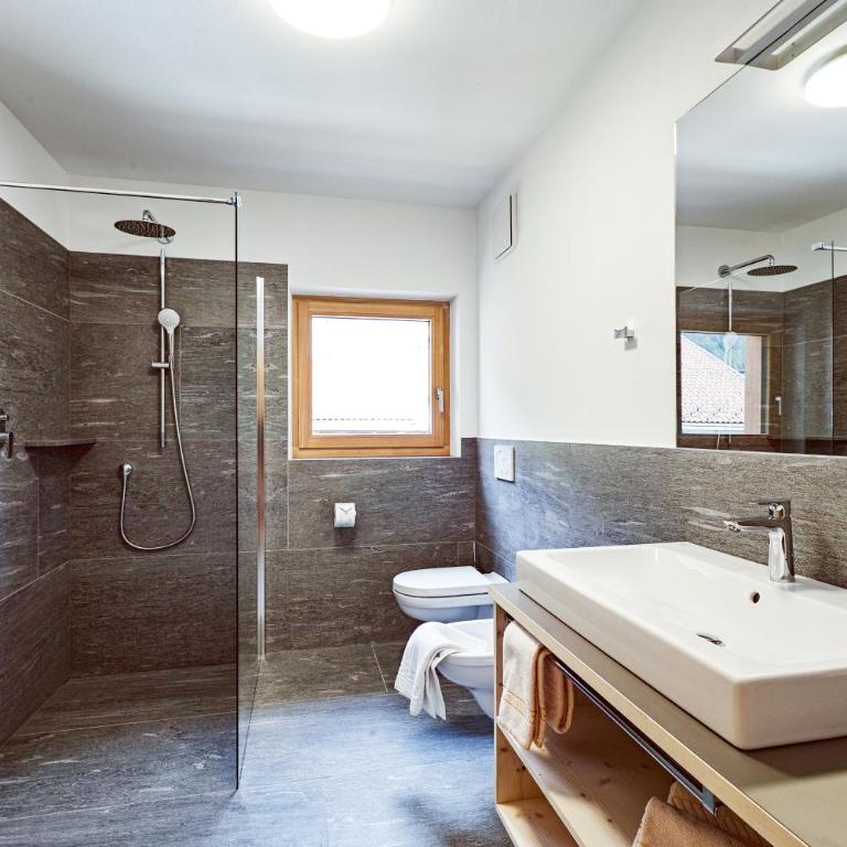 Hotel Gertraud - Doppel- oder Zweibettzimmer - 4