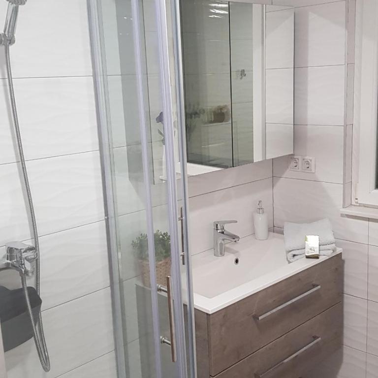 Galeria Nura - Apartment with Balcony - 8