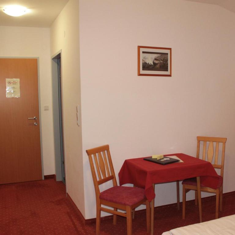 Martinshof - Doppelzimmer mit Balkon - 33