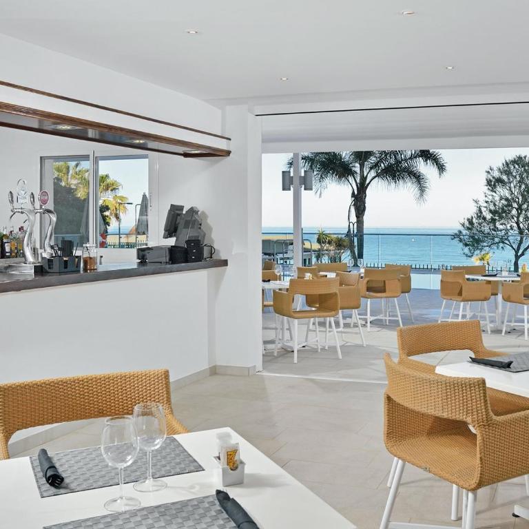 Apto a pie de playa con vistas increíbles! - Apartment - 20
