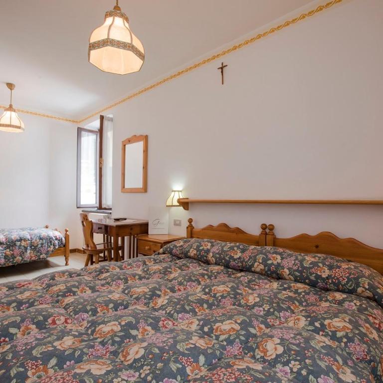 GH Hotel Fratazza - Camera Tripla - 1