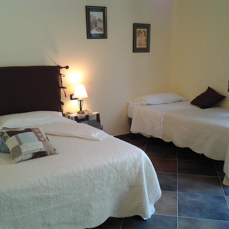 Agriturismo Bio-Ecologico Sant'Isidoro - Camera Tripla - 2