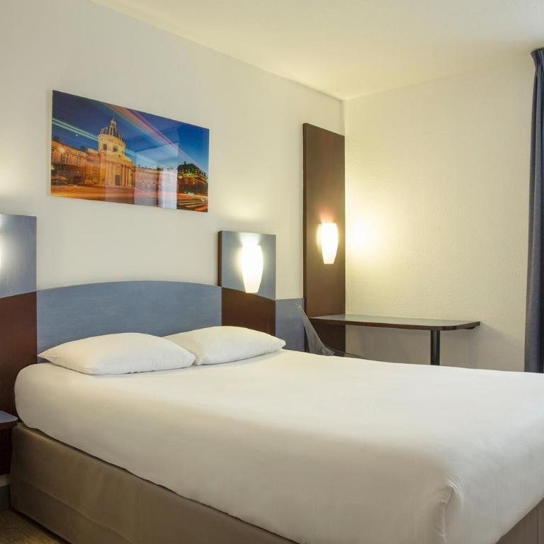 Hôtel The Originals Access - proche centre-ville - Gare - Chambre Double Confort - 1 à 2 Personne(s) - 5