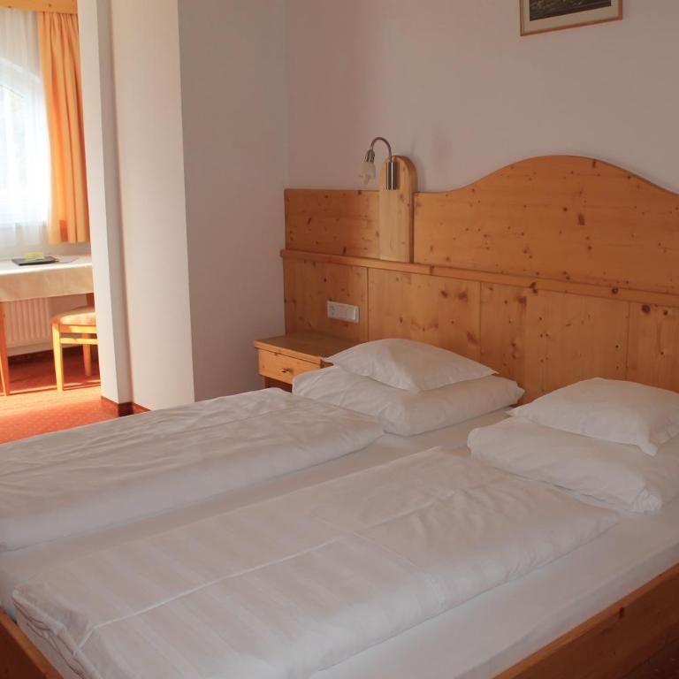 Martinshof - Doppelzimmer mit Balkon - 21